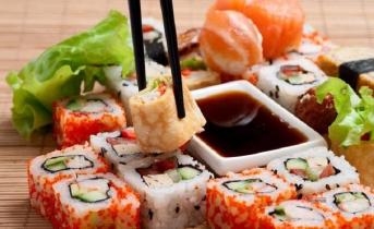 Факты о роллах: калорийные ли суши?